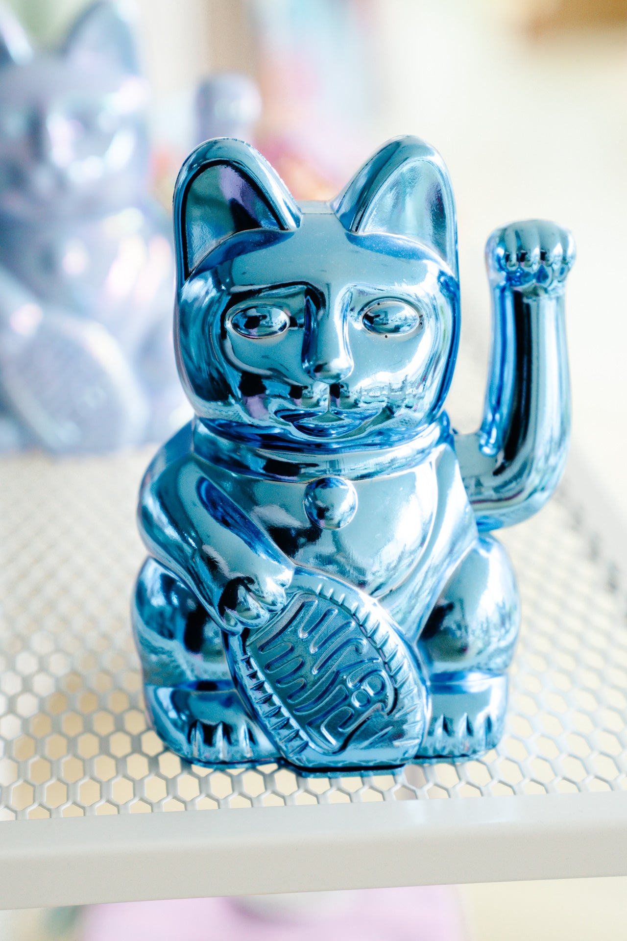 Lucky Cat - Cosmic Edition Earth - Shiny Blue