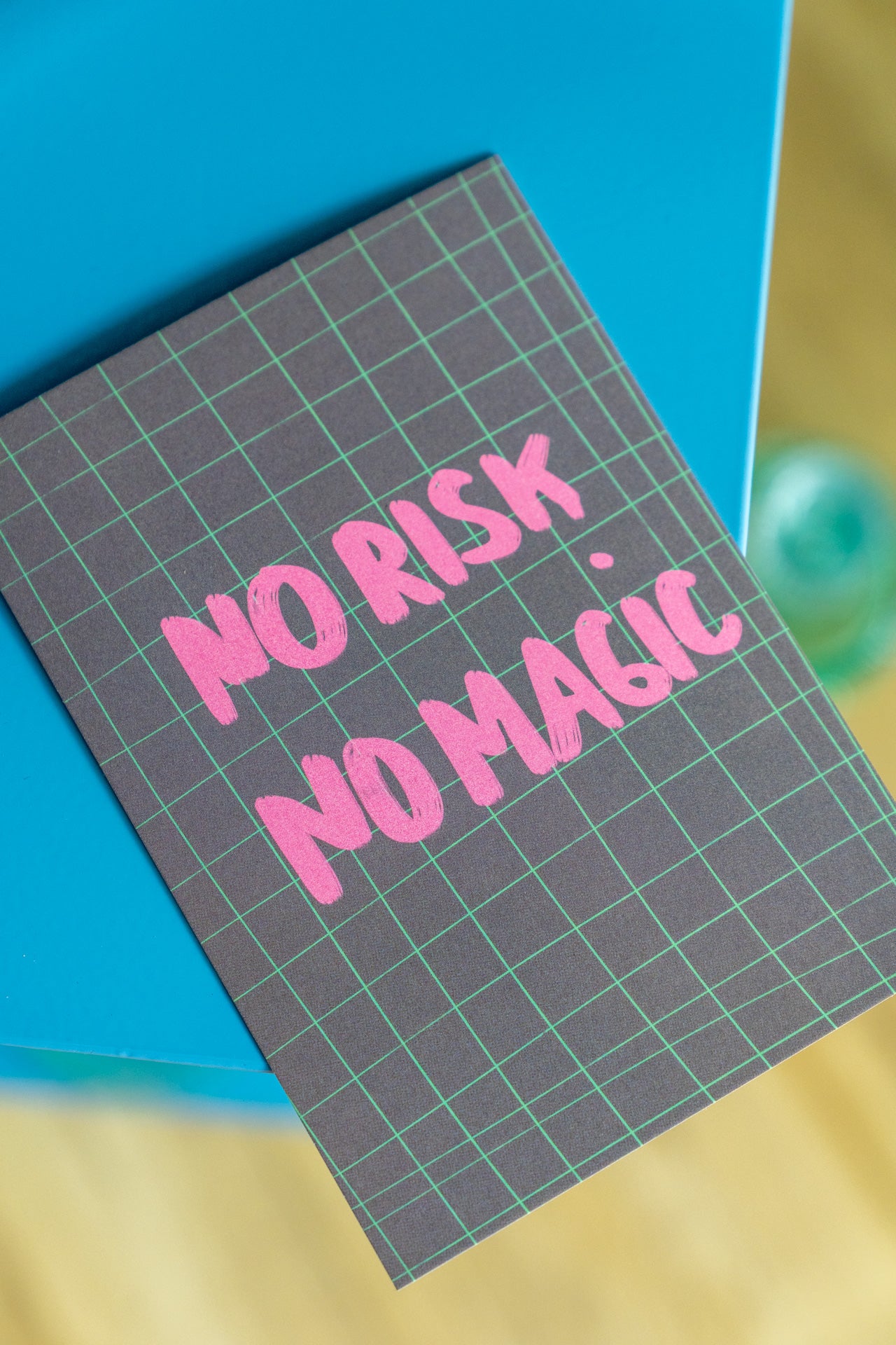 No risk. No magic | Postkarte