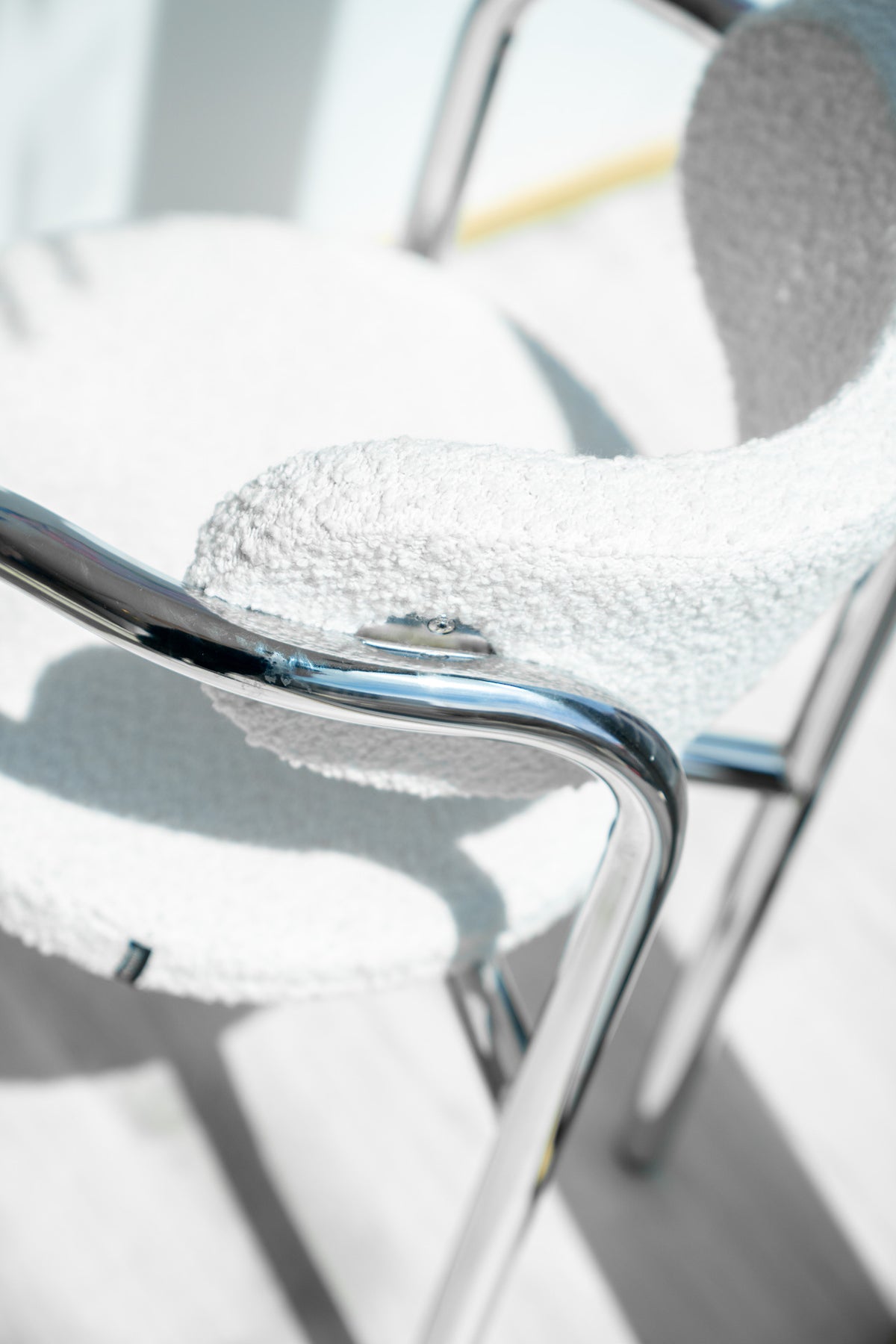 Arm Chair 32 | chrom white teddy