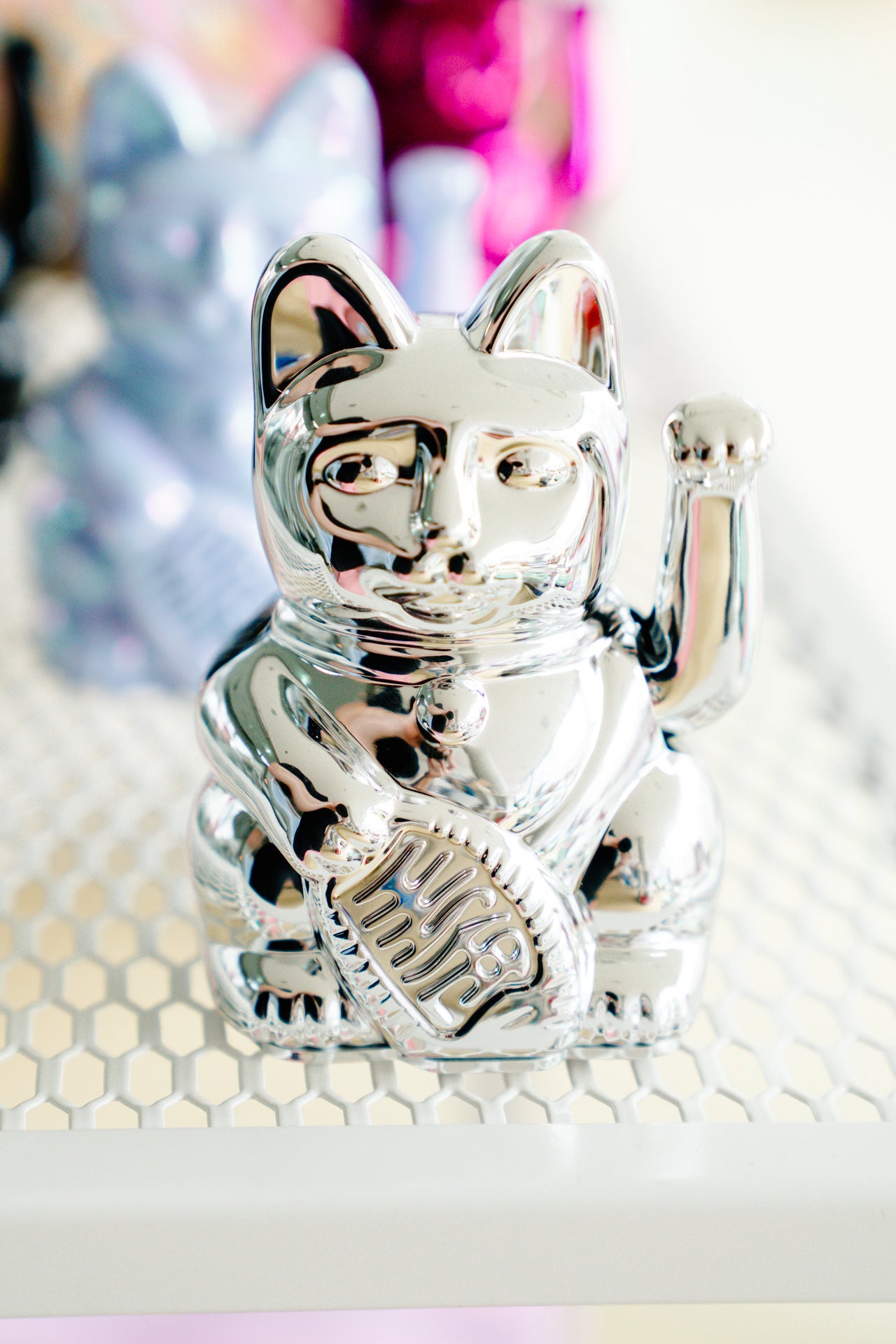 Lucky Cat - Shiny Silver "Nova"