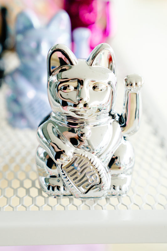 Lucky Cat - Shiny Silver "Nova"