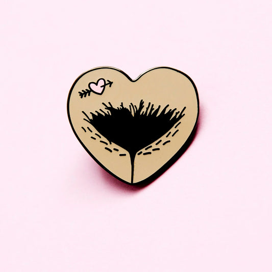 Emaille Pin | Vulva Heart | brown