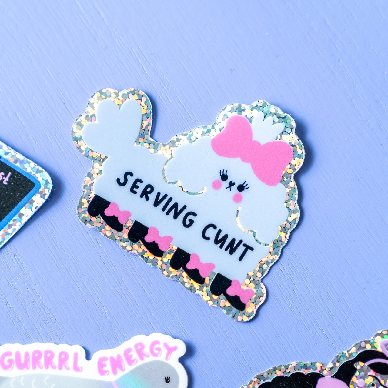 Glitzersticker "Serving Cunt"