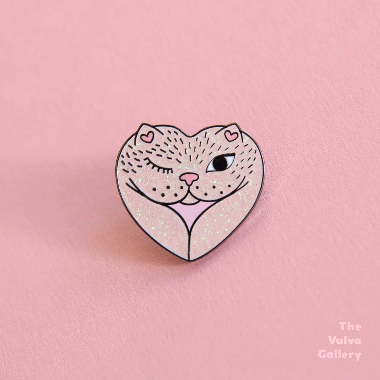 Emaille Pin | Vulvacat | Soft Pink Glitter